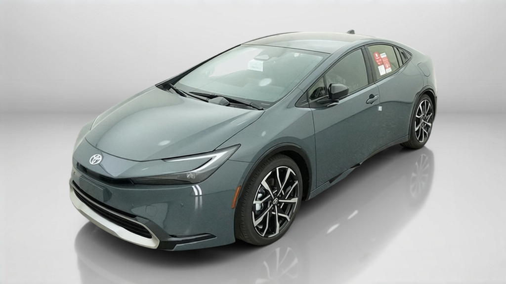  Toyota Prius Plug-in Hybrid