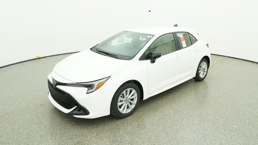 2026 Toyota Corolla Hatchback SE's photo