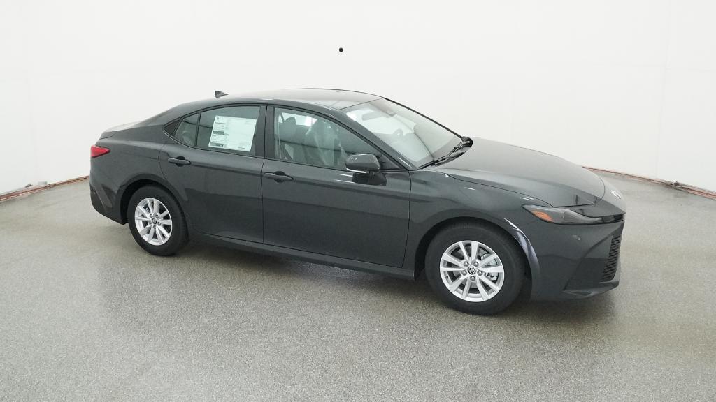 2026 Toyota Camry LE photo 4