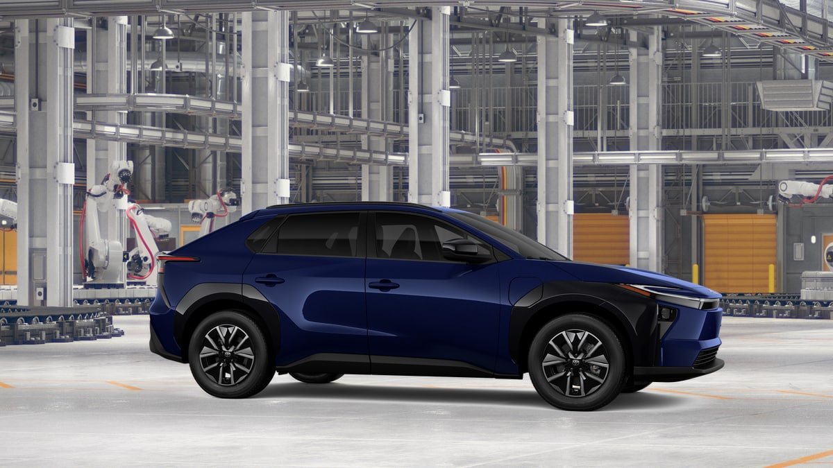 2026 Toyota bZ XLE - Photo 13