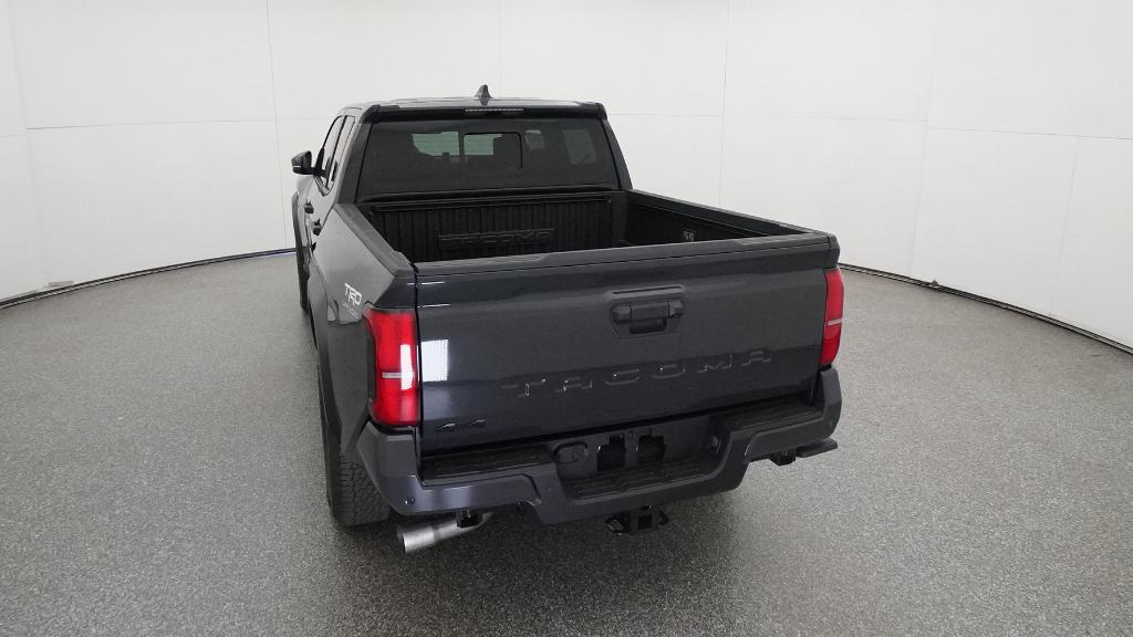 2025 Toyota Tacoma TRD Off Road - Photo 11