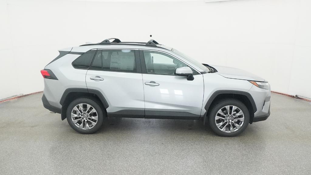 2025 Toyota RAV4 XLE Premium photo 2