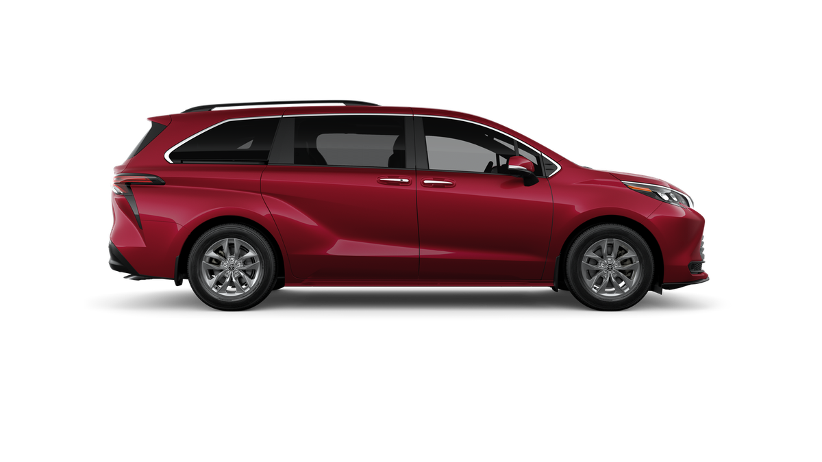 2026 Toyota Sienna XLE - Photo 20