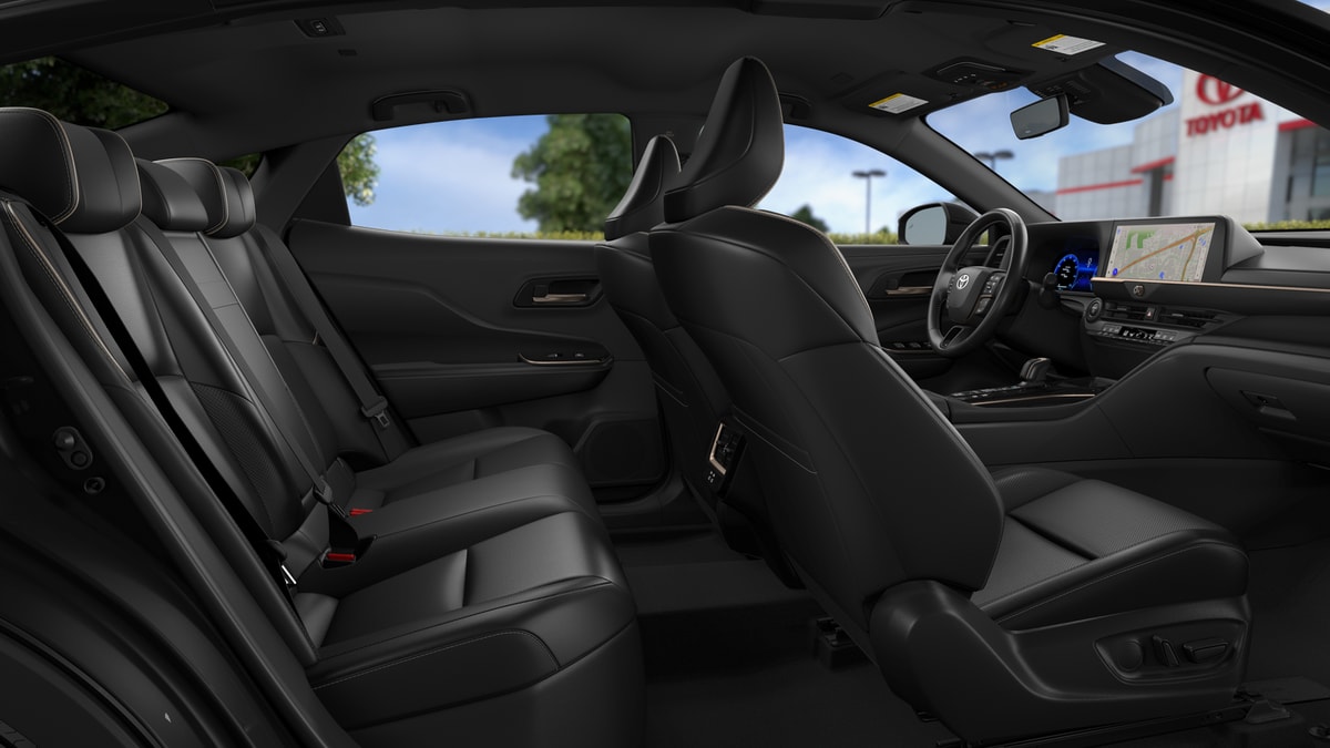 2026 Toyota Crown XLE - Photo 45