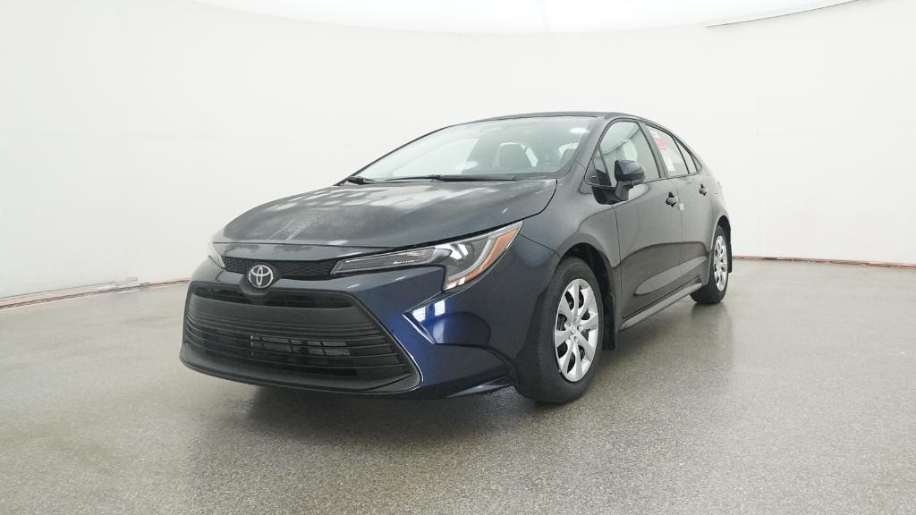 2026 Toyota Corolla LE photo 2