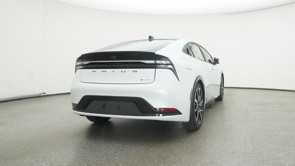 2026 Toyota Prius Plug-in Hybrid XSE Premium - Photo 33