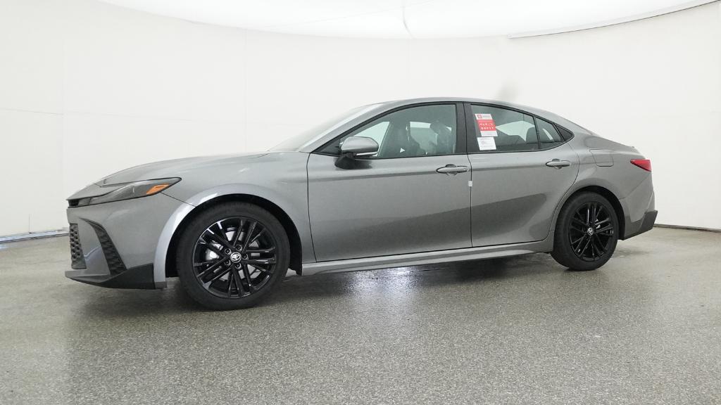 2026 Toyota Camry SE photo 2