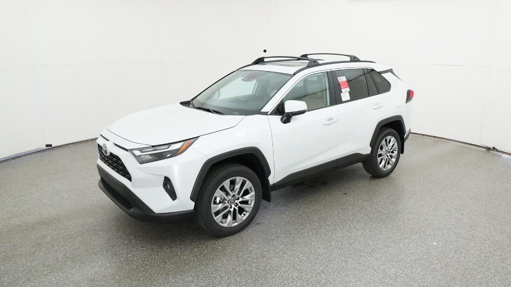 2025 Toyota RAV4 XLE Premium's photo