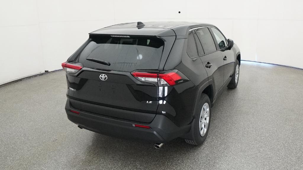 2025 Toyota RAV4 LE photo 2