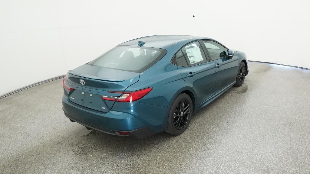 New 2026 Toyota Camry SE Sedan