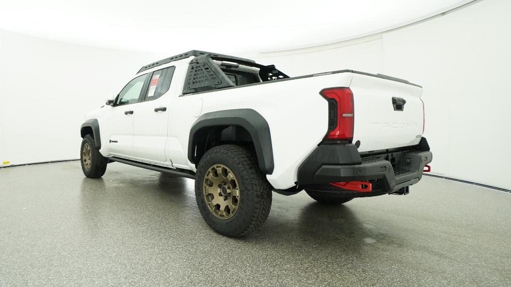 2025 Toyota Tacoma Trailhunter - Photo 8