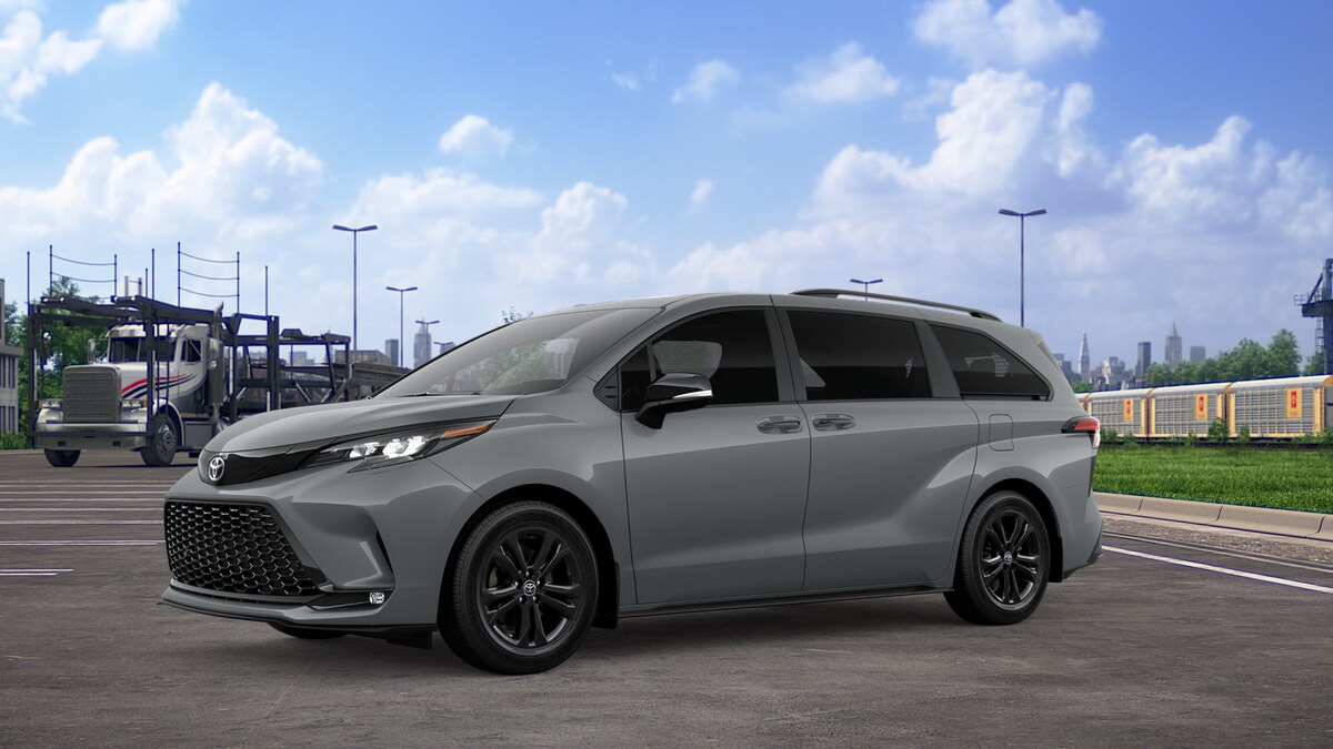 2026 Toyota Sienna XSE photo 2