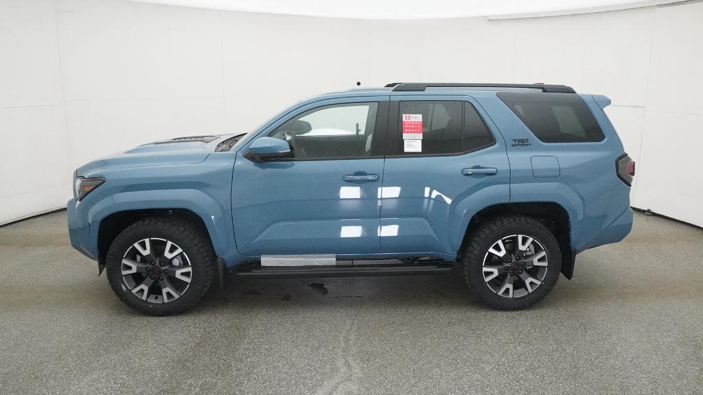 2025 Toyota 4Runner TRD Sport Premium photo 3