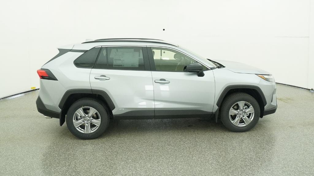 New 2025 Toyota RAV4 Hybrid LE LE AWD SUV