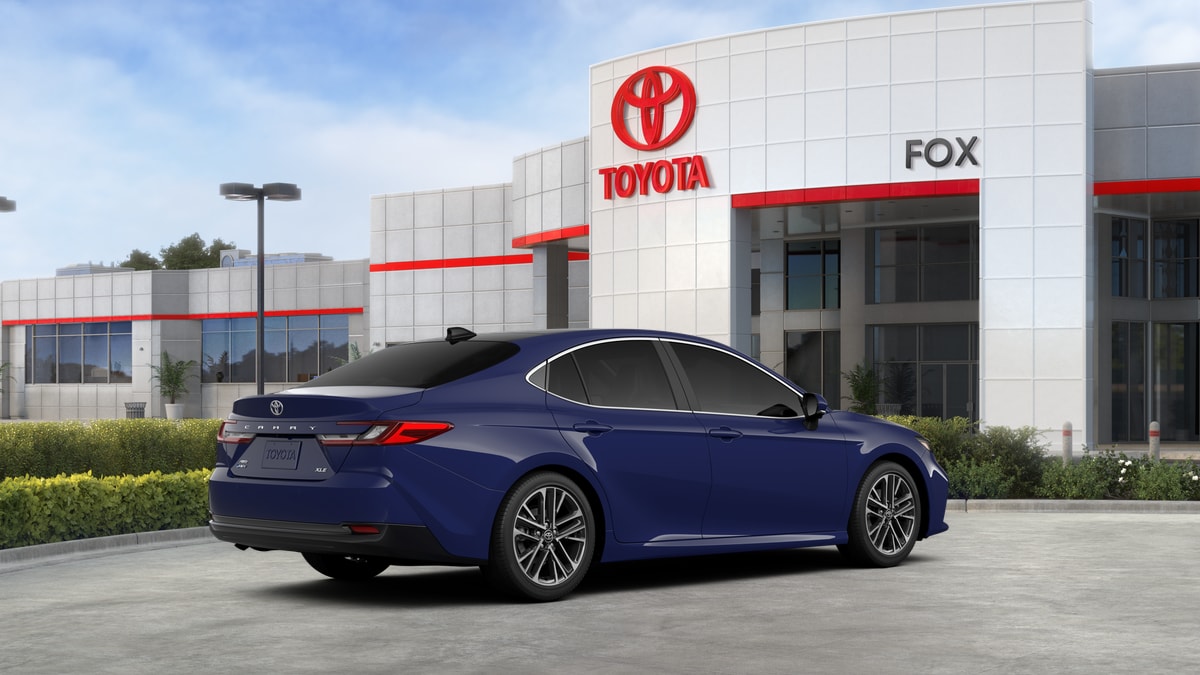 2026 Toyota Camry XLE - Photo 10