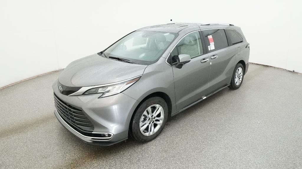 2026 Toyota Sienna Limited's photo