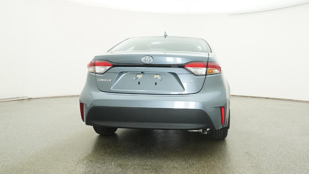 2026 Toyota Corolla LE photo 4