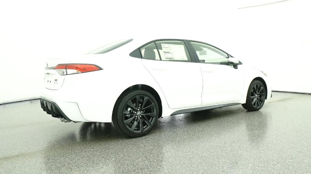 New 2026 Toyota Corolla Hybrid SE Sedan