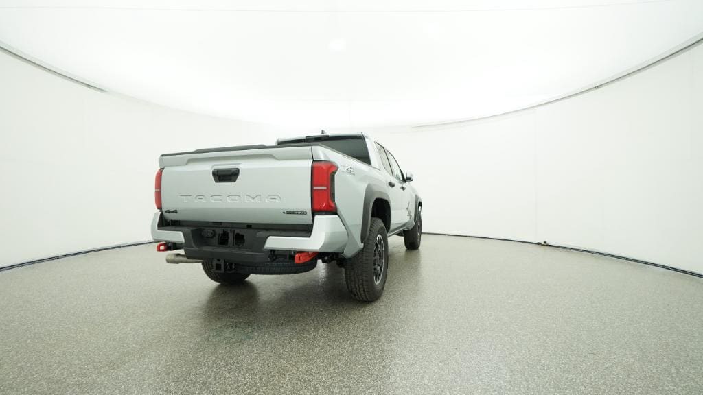 2025 Toyota Tacoma TRD Off Road - Photo 13