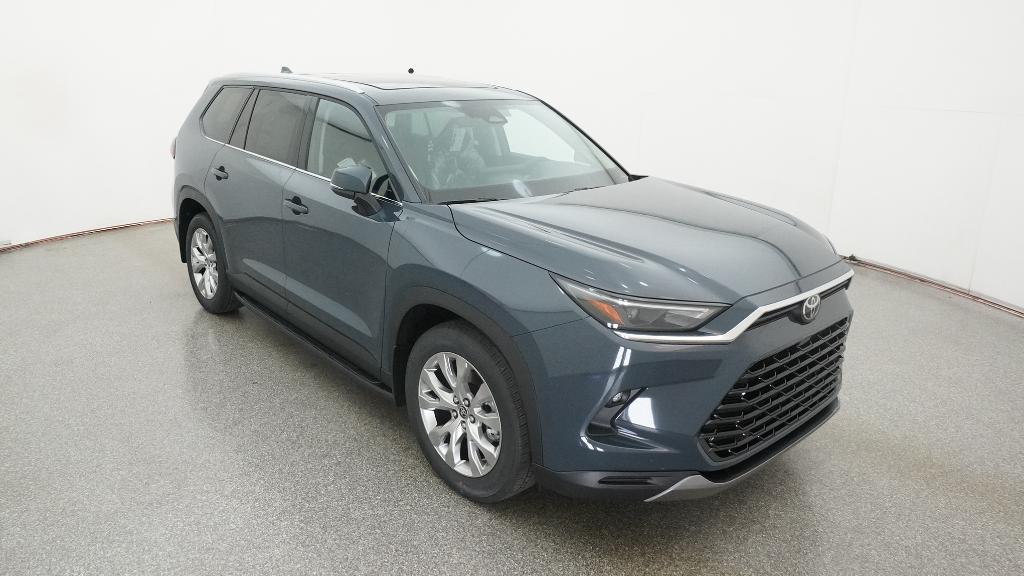 2026 Toyota Grand Highlander Limited photo 3