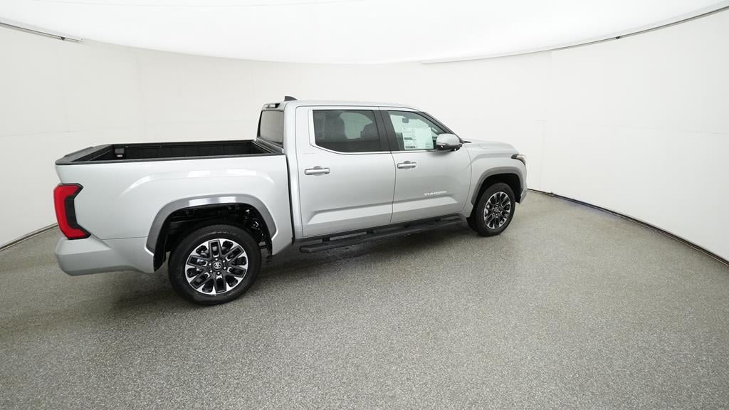 2025 Toyota Tundra Limited - Photo 22