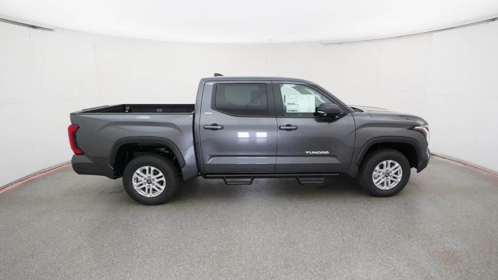 2026 Toyota Tundra SR5 - Photo 27