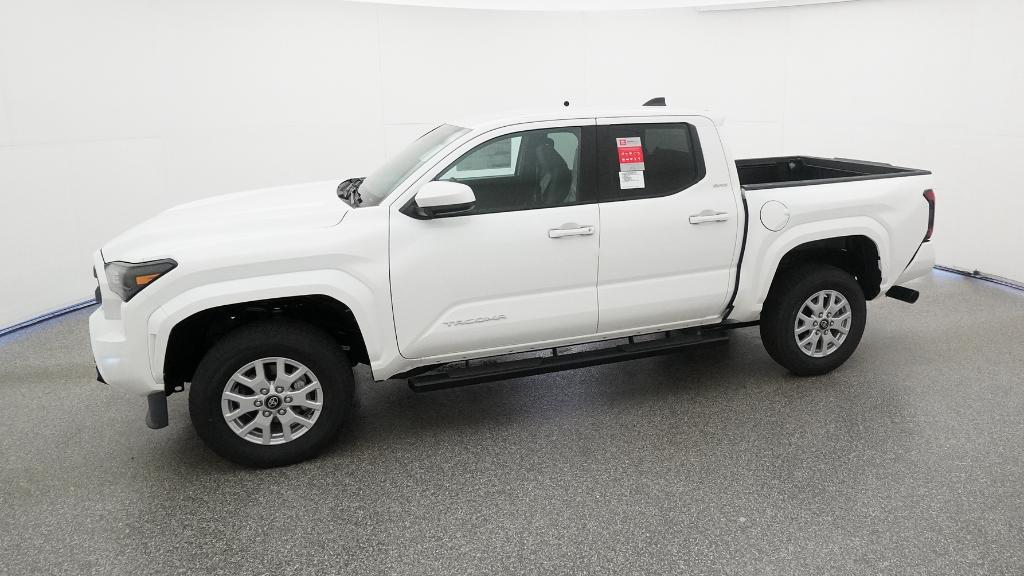 2025 Toyota Tacoma SR5 Double Cab photo 4