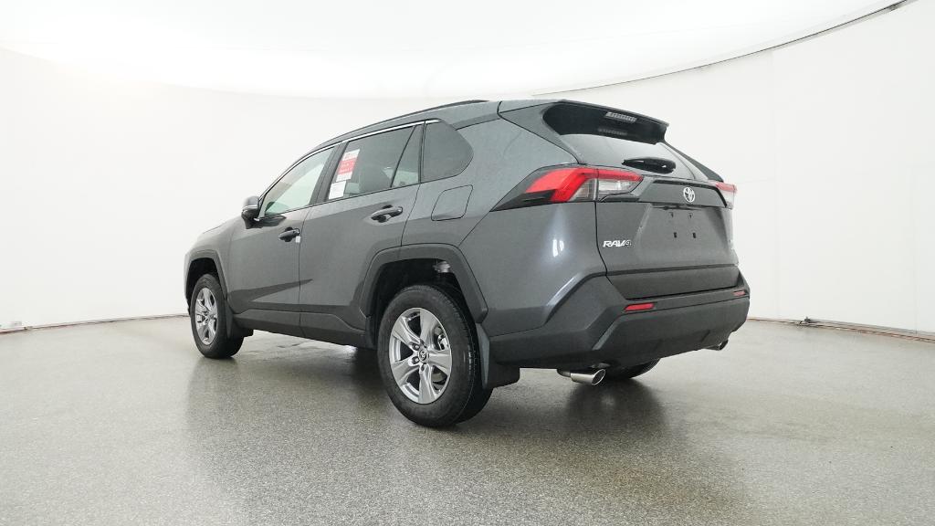 2025 Toyota RAV4 XLE photo 2