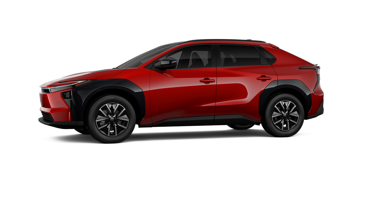 2026 Toyota bZ XLE - Photo 10