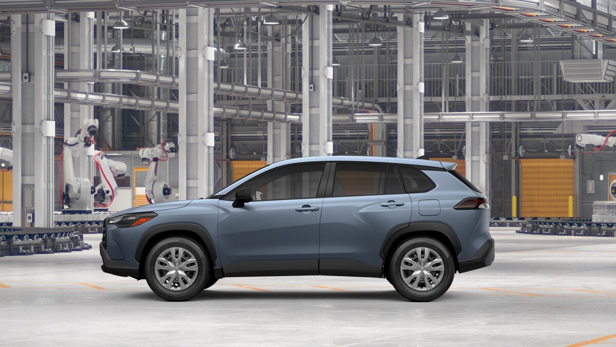 2026 Toyota Corolla Cross L photo 2