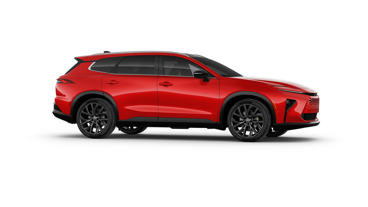 2025 Toyota Crown Signia Limited - Photo 31