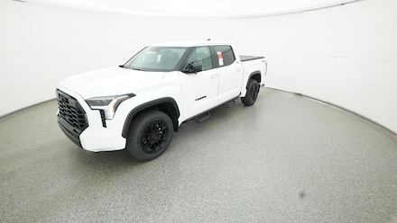 2025 Toyota Tundra Limited LIMITED CREWMAX 5.5