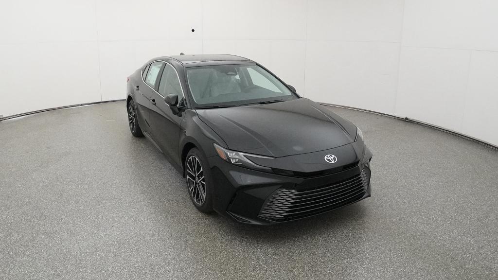 2026 Toyota Camry XLE photo 4