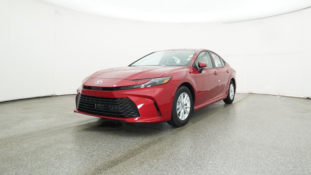 2026 Toyota Camry LE photo 4