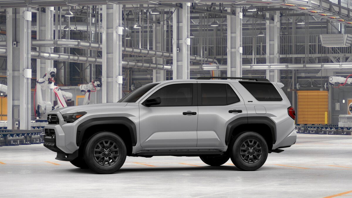2026 Toyota 4Runner 4WD SR5 photo 3
