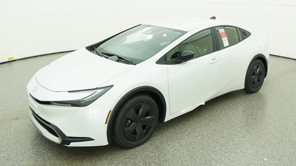 2026 Toyota Prius SE's photo