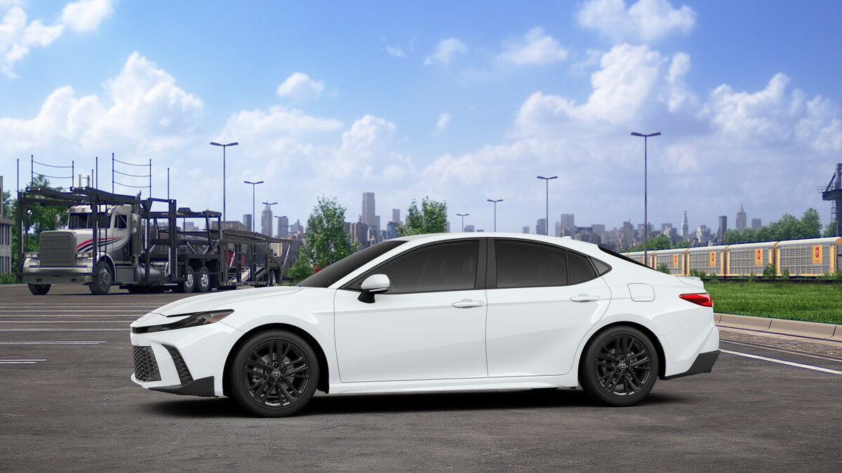 2026 Toyota Camry SE photo 3