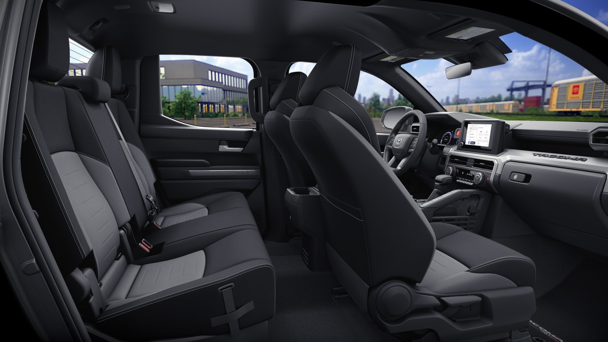 2025 Mazda CX-90 Preferred Package - Photo 32