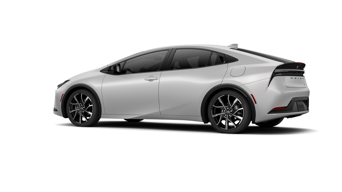 2026 Toyota Prius Plug-in Hybrid XSE - Photo 37