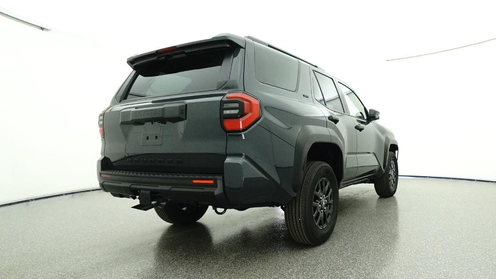 New 2025 Toyota 4Runner SR5 SUV