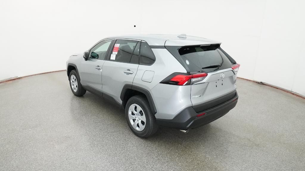 2025 Toyota RAV4 LE photo 4