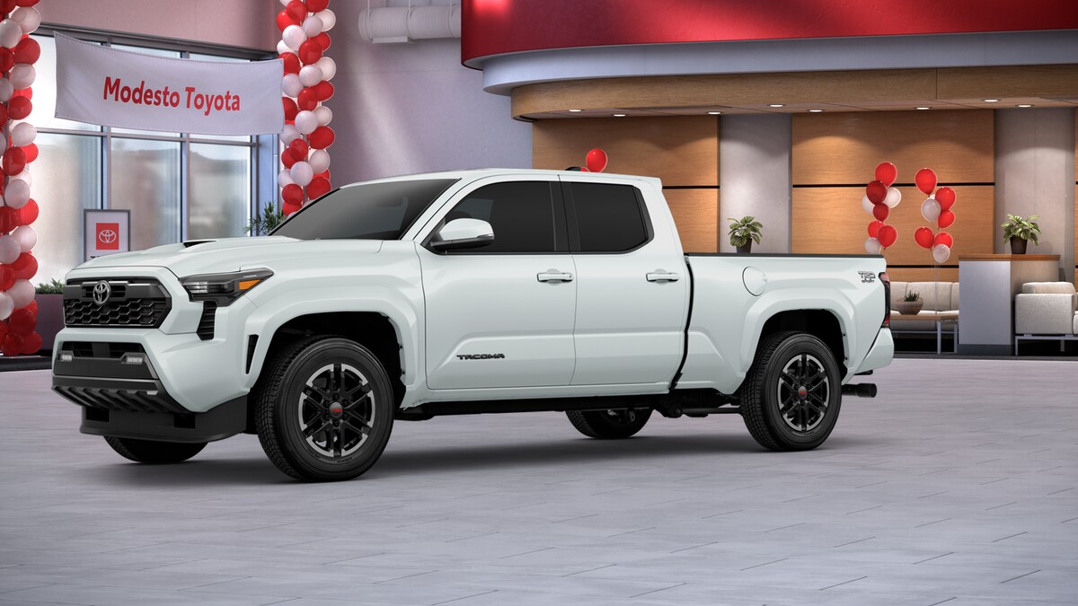 2025 Toyota Tacoma TRD Sport 4x4 Long Bed photo 2