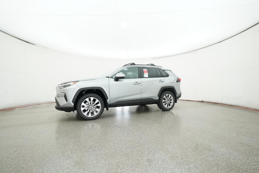 2025 Toyota RAV4 XLE Premium photo 2