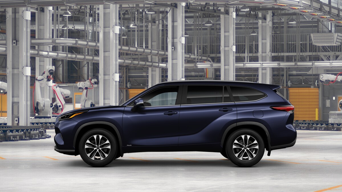 2025 Toyota Highlander Hybrid XLE photo 2