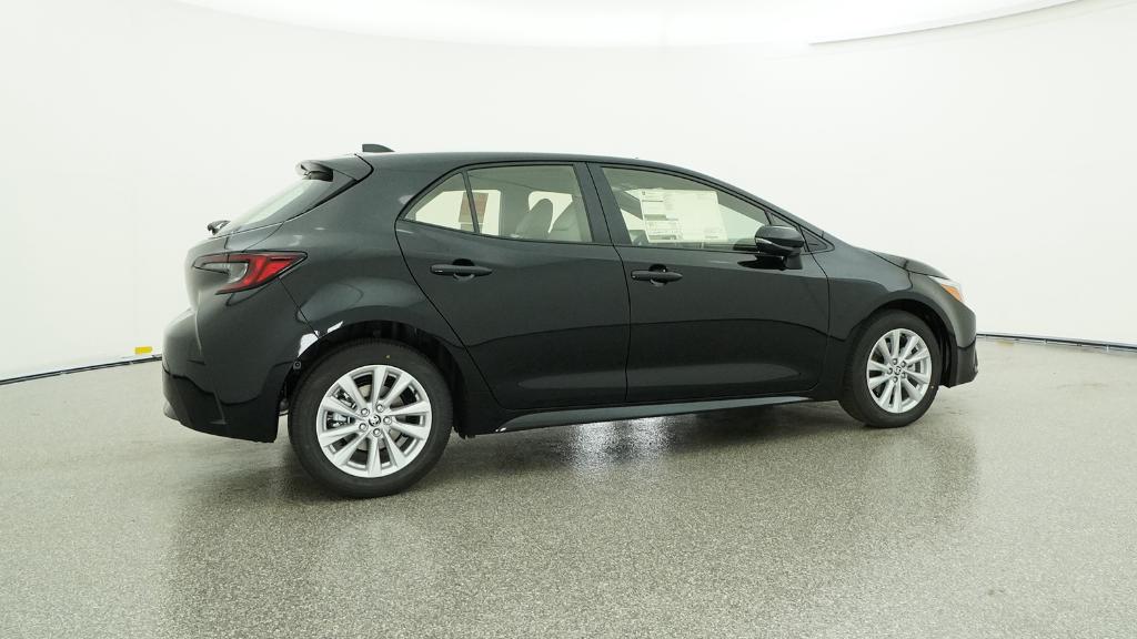 2026 Toyota Corolla SE photo 4