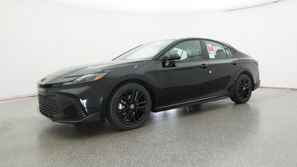 2026 Toyota Camry SE photo 4