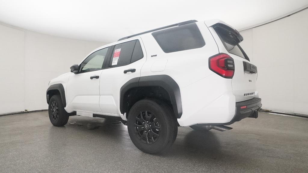 2025 Toyota 4Runner SR5 photo 3