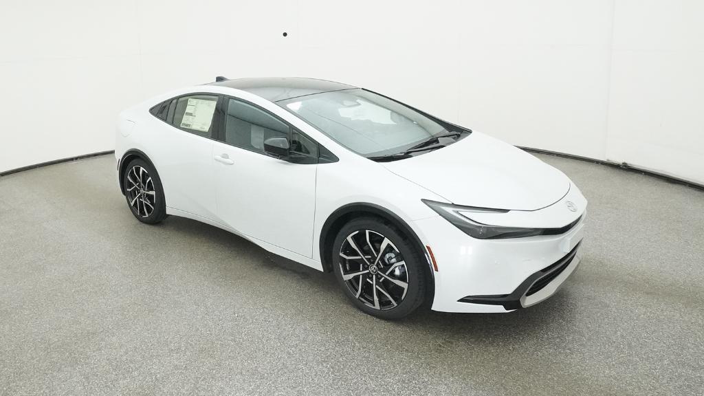 2026 Toyota Prius Plug-in Hybrid XSE Premium - Photo 16