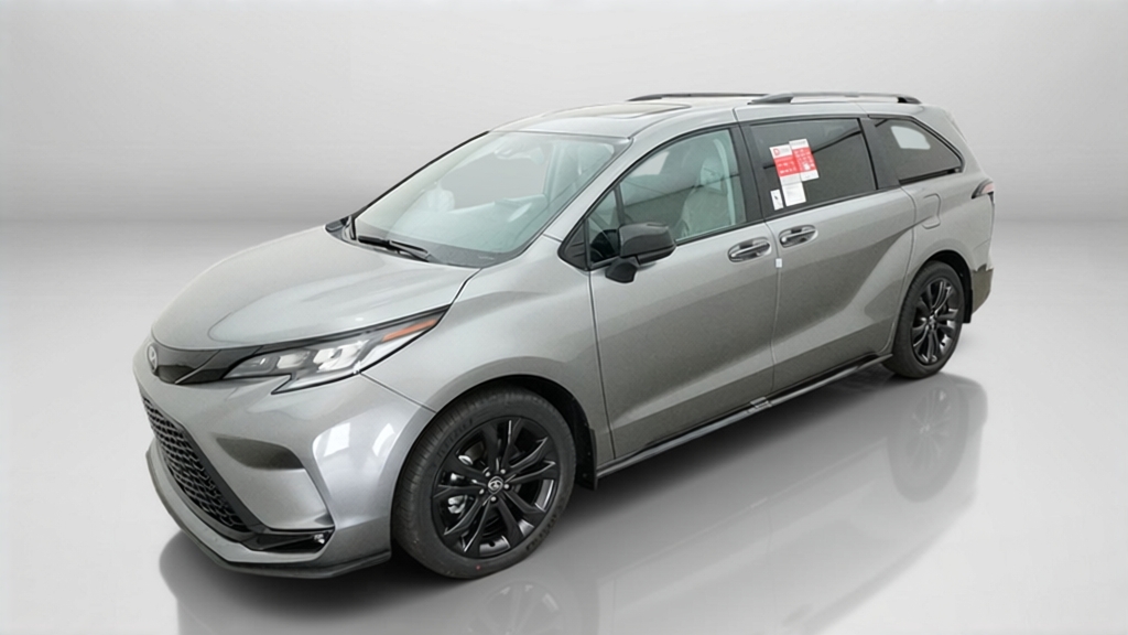 2026 Toyota Sienna XSE Van Passenger Van
