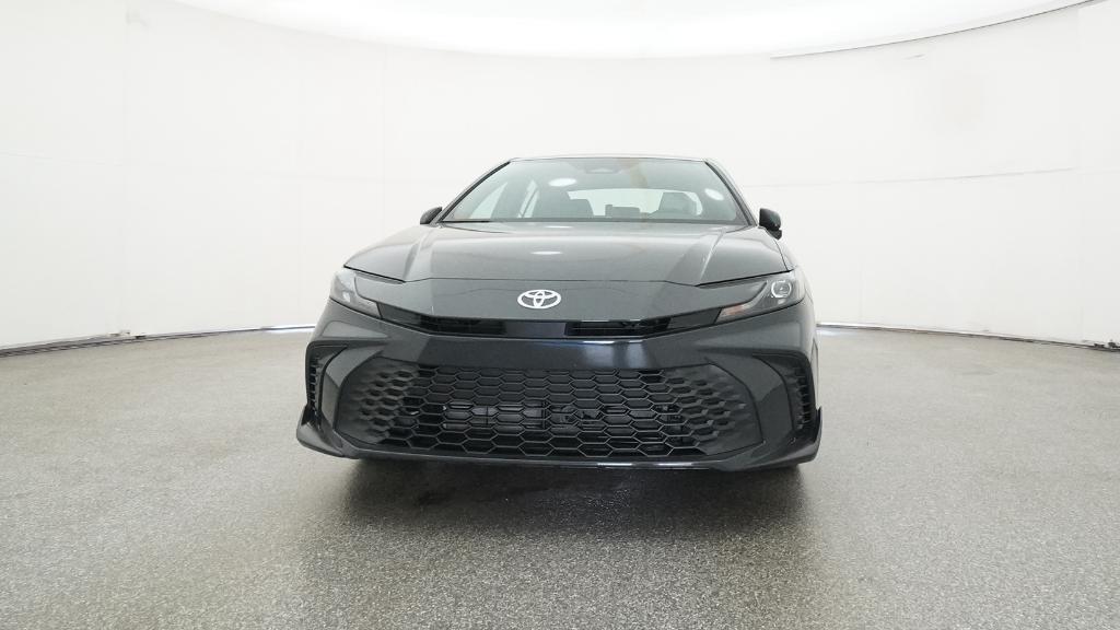 2026 Toyota Camry SE photo 2